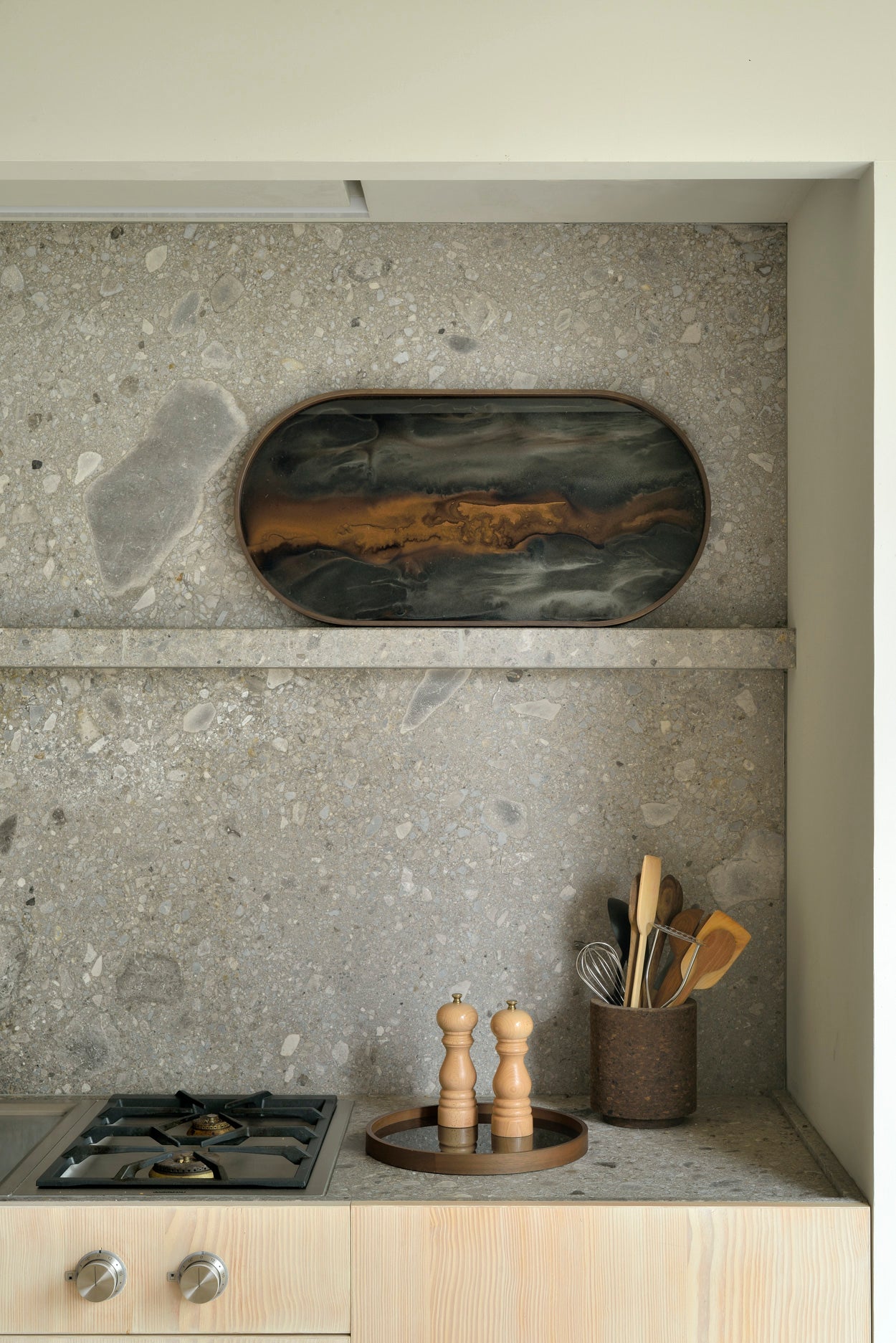 Bronze Organic glass valet tray - round