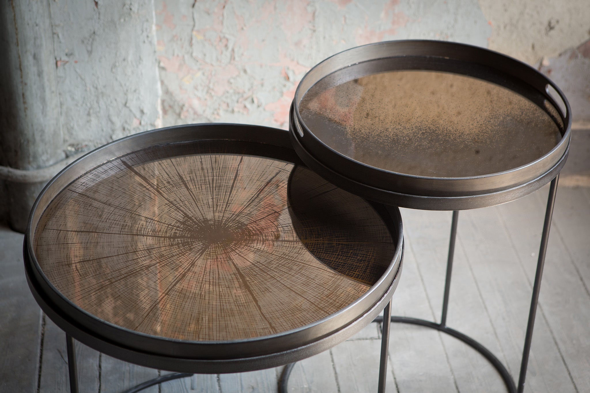 Round tray side table set (trays not included)