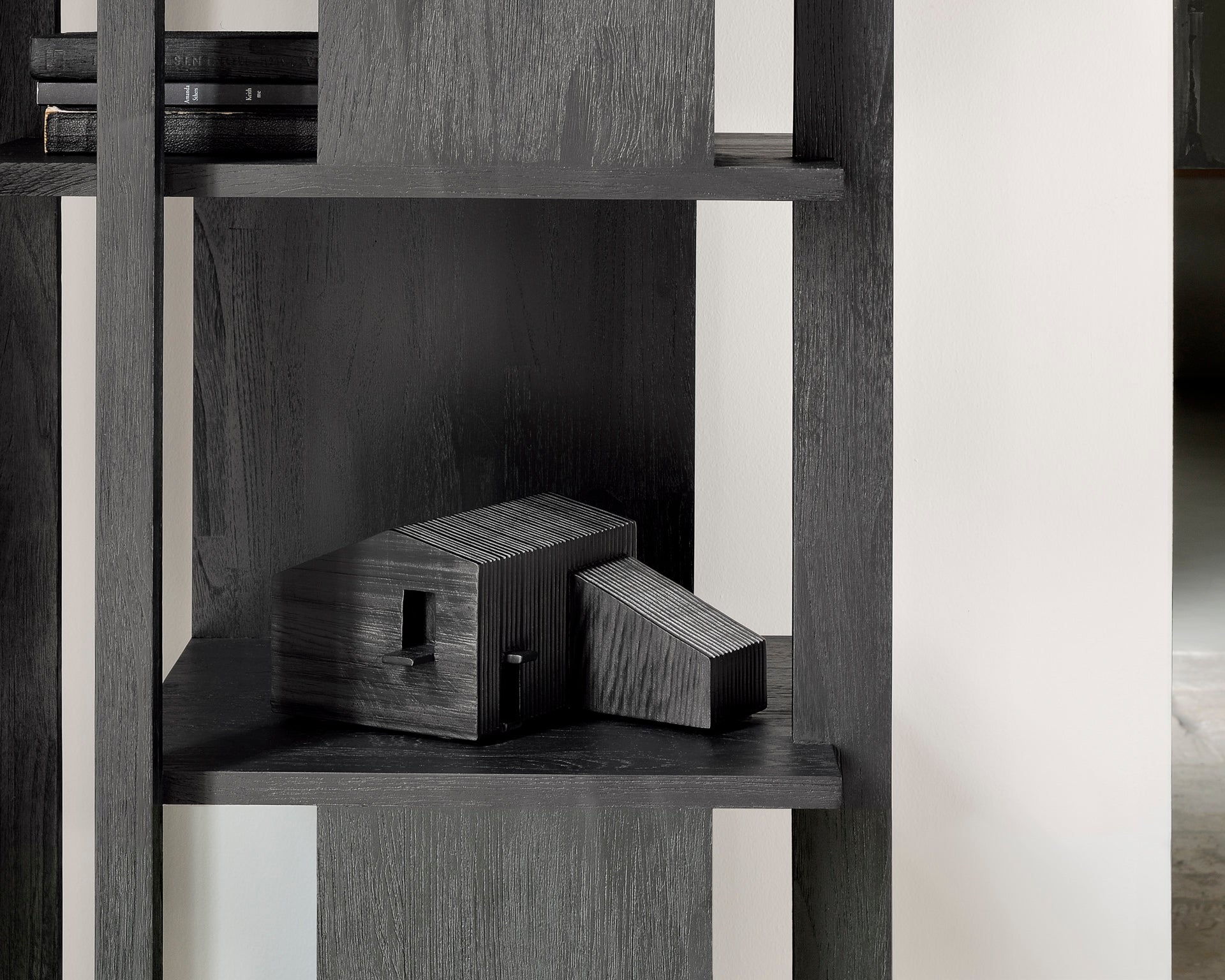 Black Farm House object