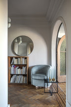 Clear wall mirror round